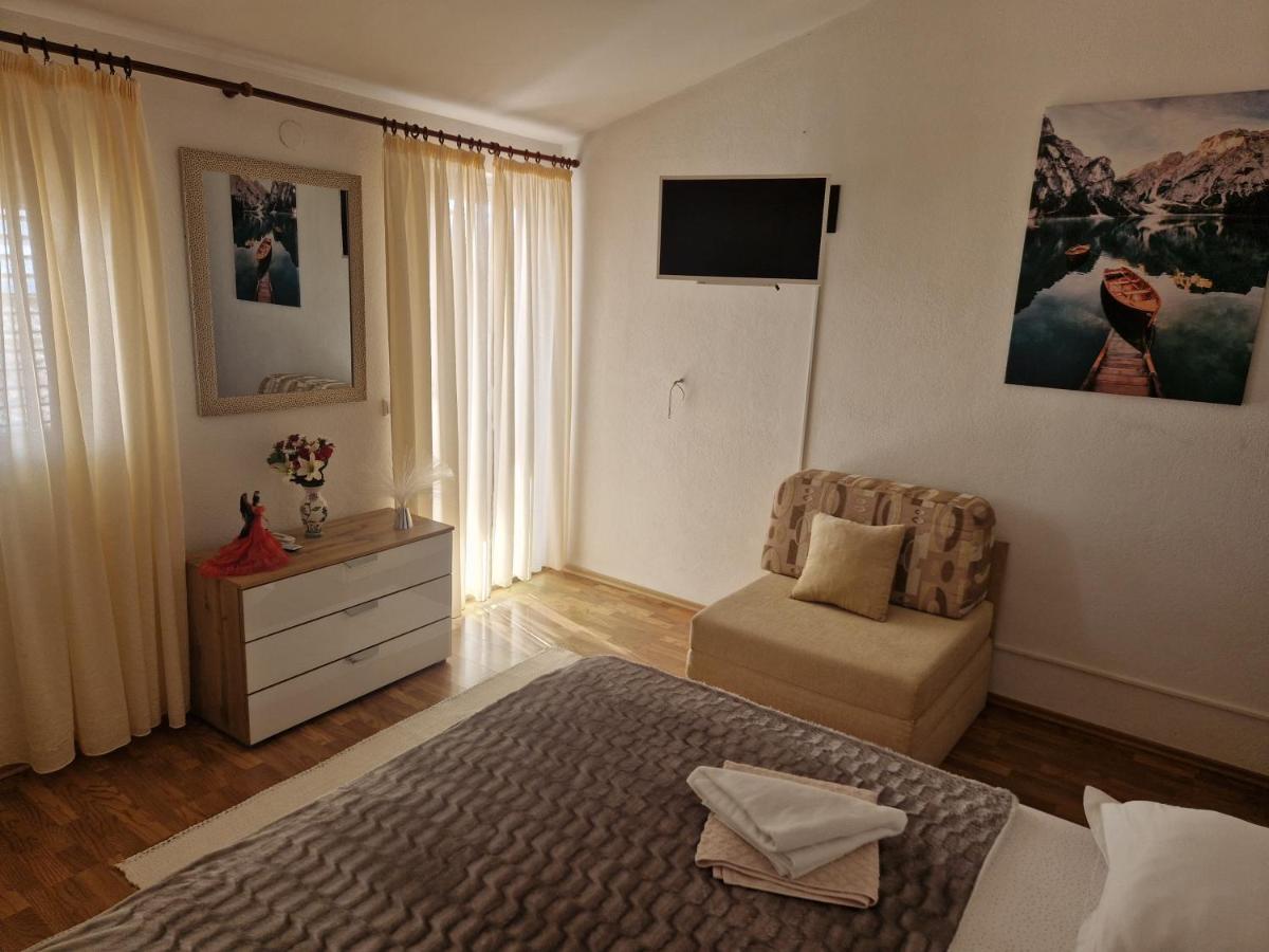 Apartments Jagoda Podstrana Exterior photo